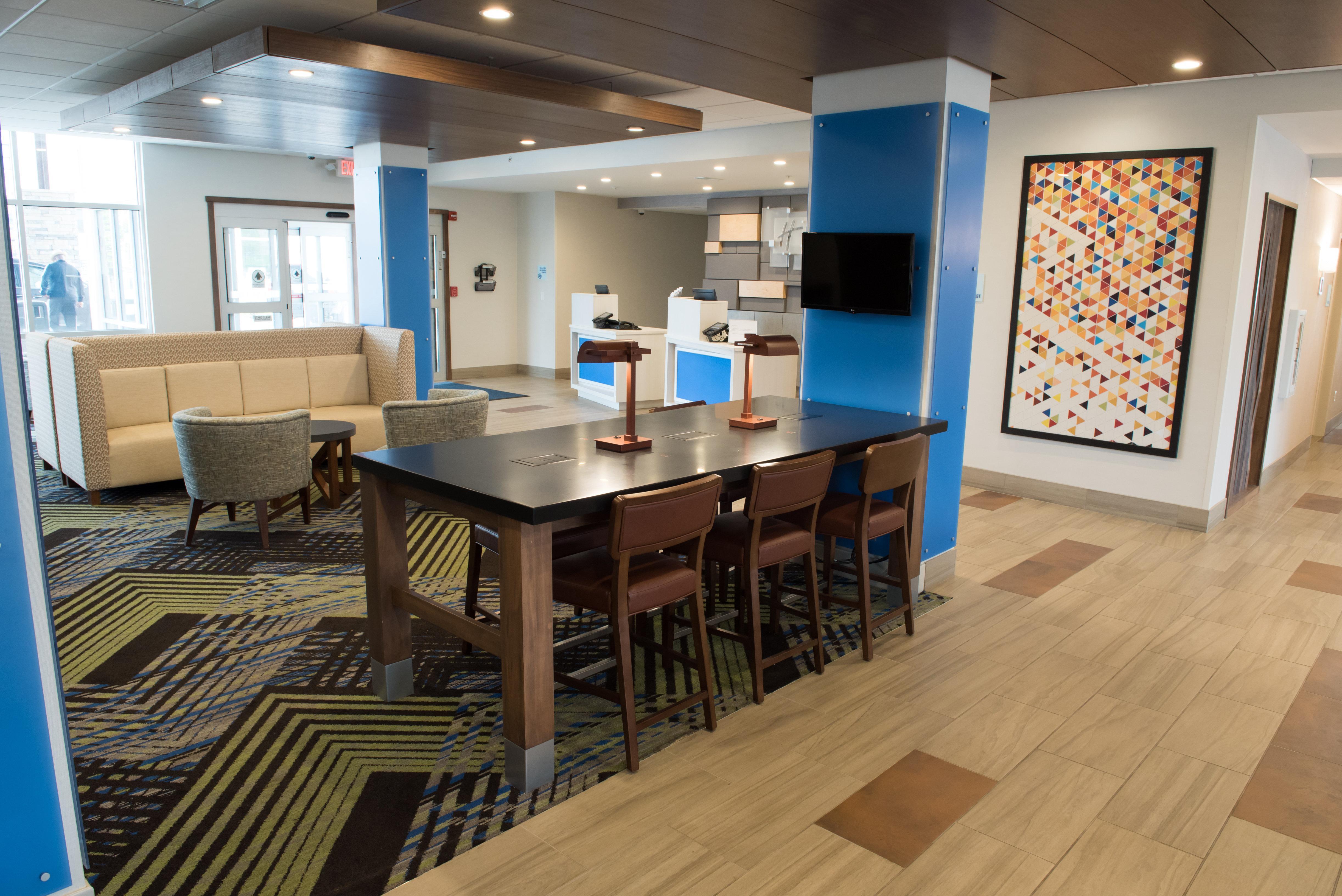 Holiday Inn Express & Suites - Orland Park Mokena By Ihg Екстер'єр фото